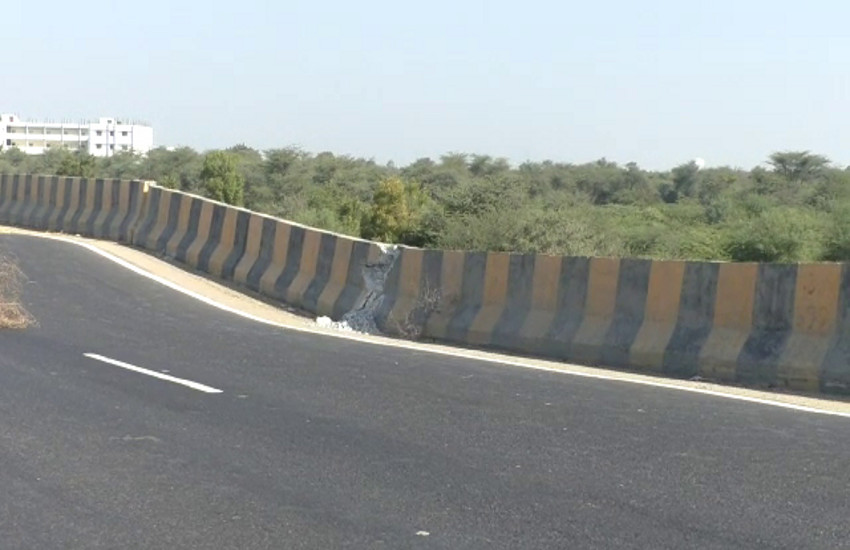 Ahmedabad News : महेसाणा में बाइपास राजमार्ग पर पुल क्षतिग्रस्त