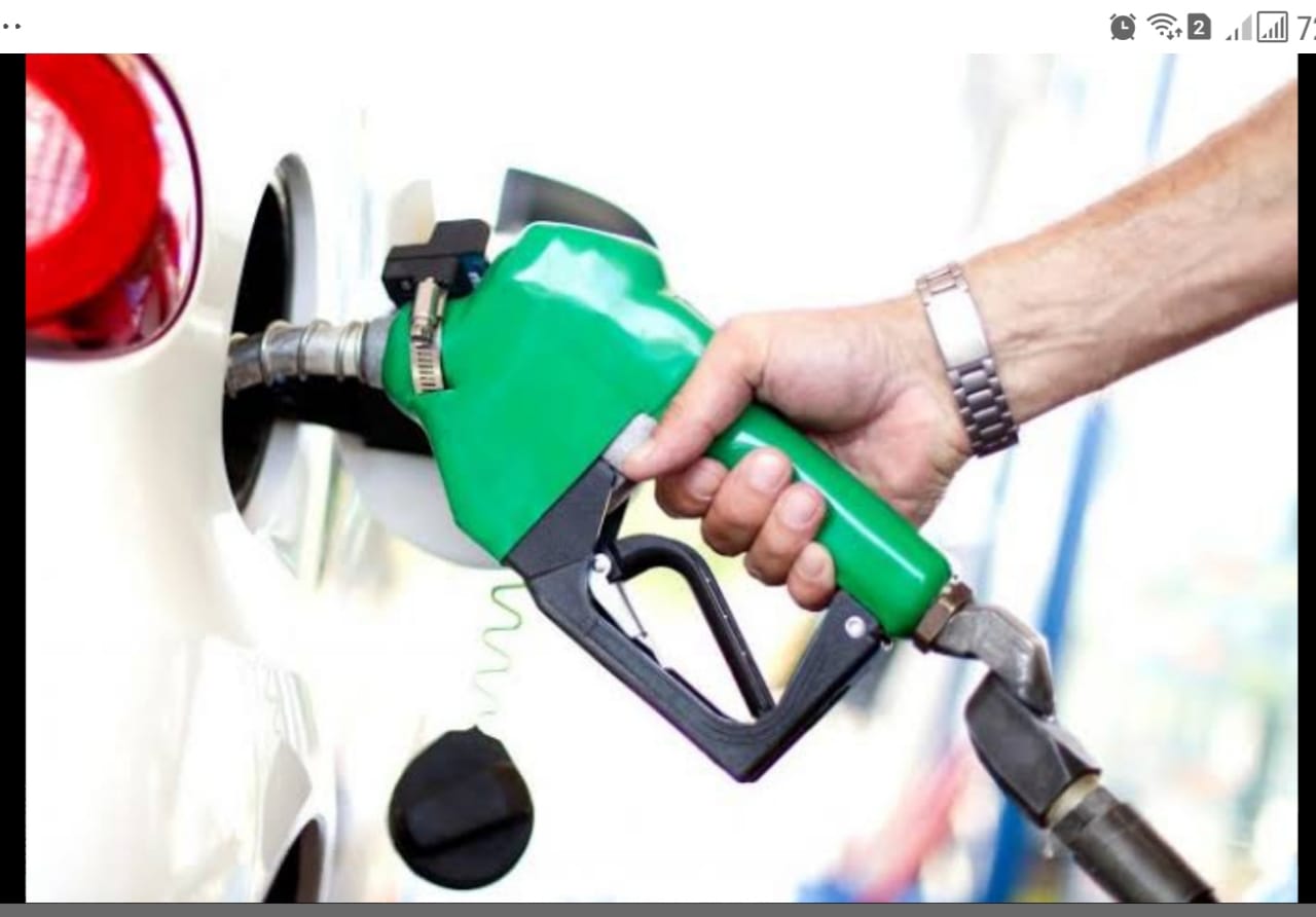 Ban on petrol pump under construction without NOC