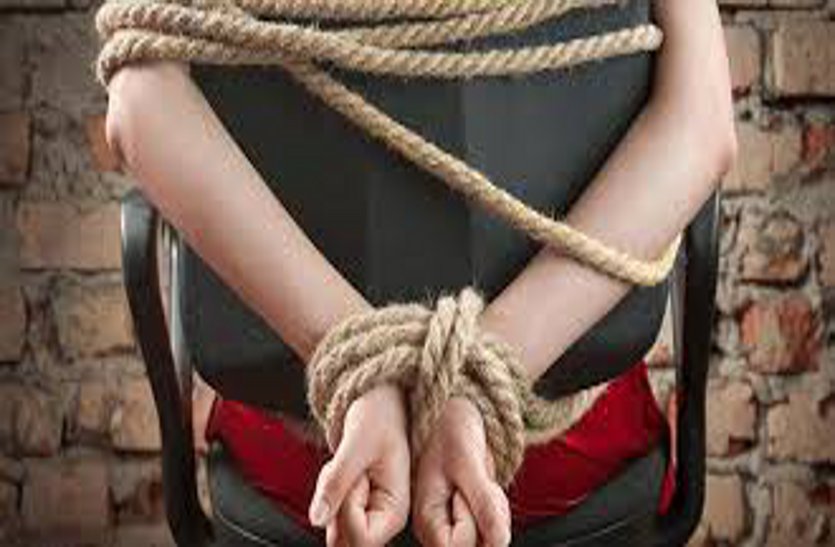 woman fake kidnapping news distract gwalior police