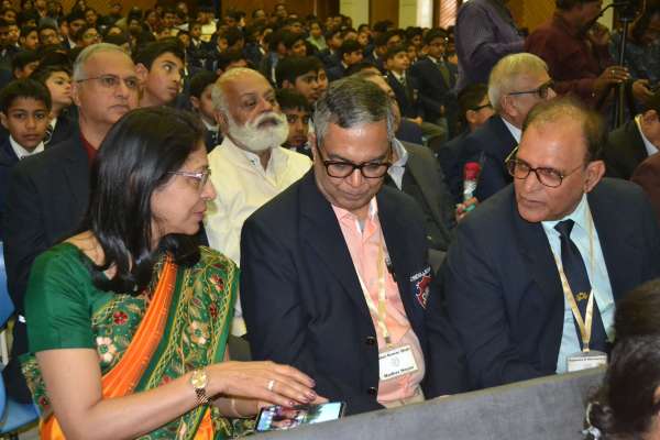 सिंधिया स्कूल फोर्ट पर पहुंचे एलुमनाई