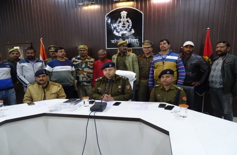 पुलिस मुठभेड़ में 50 हजार का इनामी बदमाश गिरफ्तार