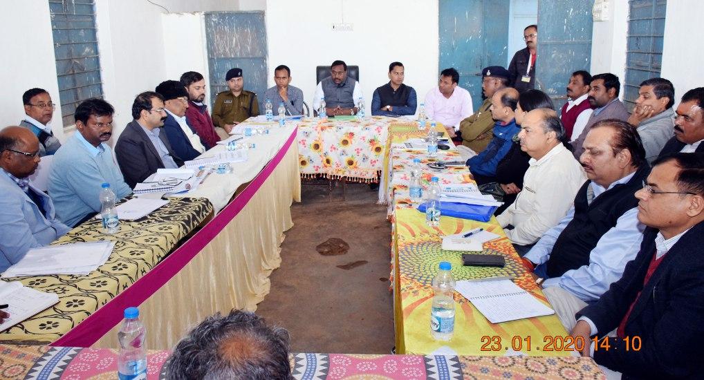 Panchayat Minister directed to start tap-water schemes in Singrauli