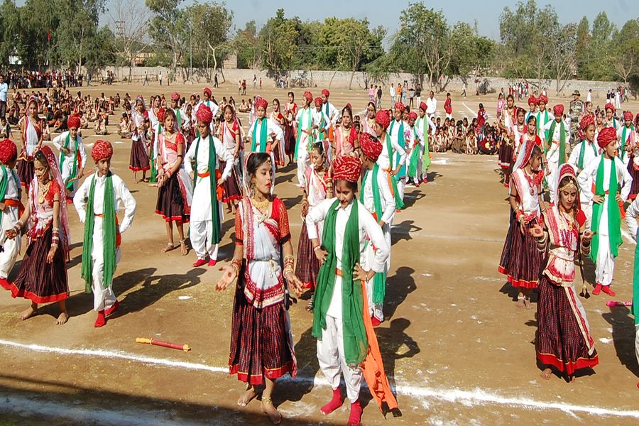 बच्चों ने दी सांस्कृतिक कार्यक्रमों की प्रस्तुति