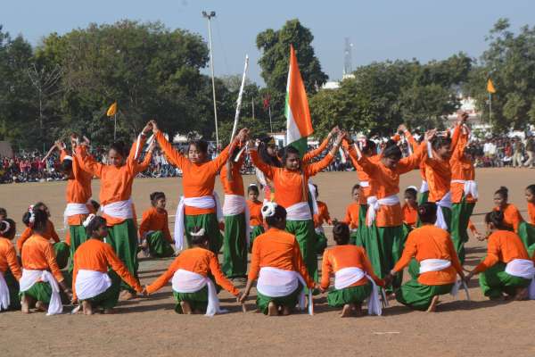 गणतंत्र दिवस पर सांस्कृतिक कार्यक्रम