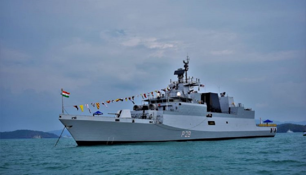 भारतीय नौसेना को रडार की पकड़ में नहीं आने वाला युद्धपोत 'आईएनएस कवरत्ती' शीघ्र