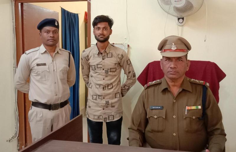 नोटरी के समक्ष स्टाम्प पेपर पर BF ने GF से रचाया विवाह, फिर तीन दिन बाद पत्नी को किया बेघर, गिरफ्तार