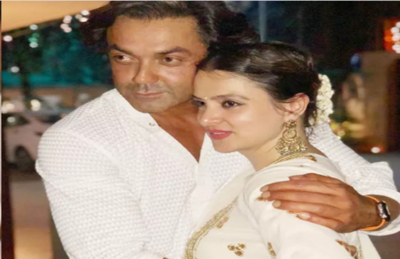 बॉबी देओल हुए 51 साल के