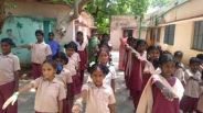 विद्यार्थियों ने गांव को स्वच्छ बनाने की शपथ, पत्रिका अभियान में भागीदारी