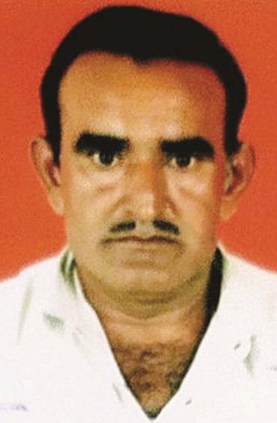 Locust attack again, farmer died of shock