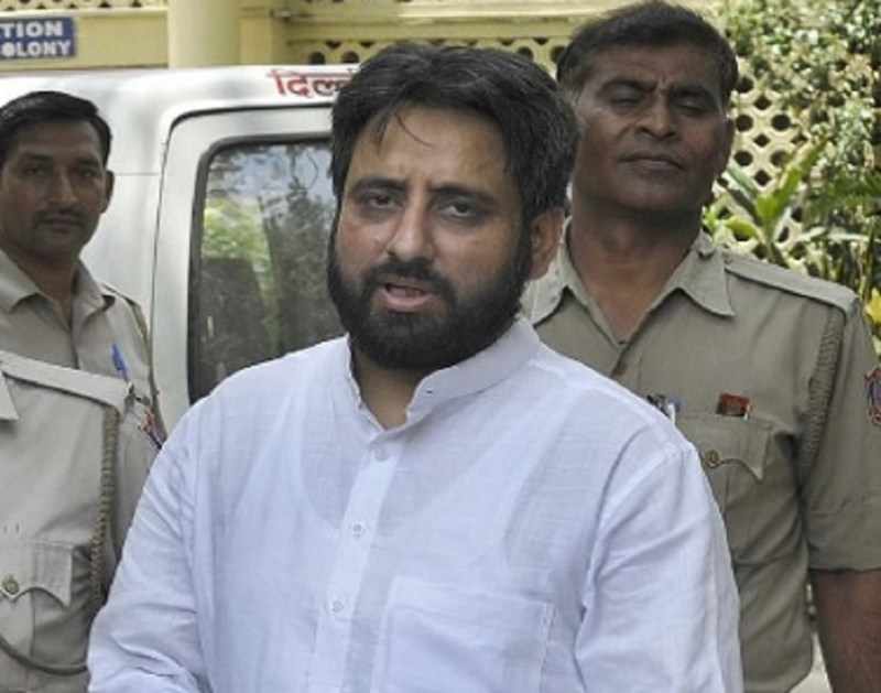 amanatulla_khan_aap.jpg