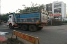 शहर में घूमते डंपर, खतरे में लोगों की जान