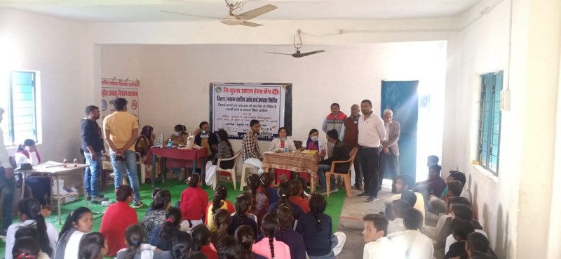 Oral health camp held in school, 326 students investigated