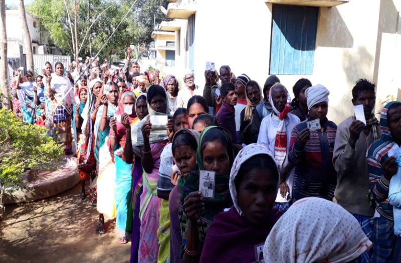 सरगुजा में डीडीसी पद पर खुला भाजपा का खाता, 11 सीटों में 10 पर कांग्रेस, बलरामपुर में भाजपा तो सूरजपुर में कांग्रेस की जीत