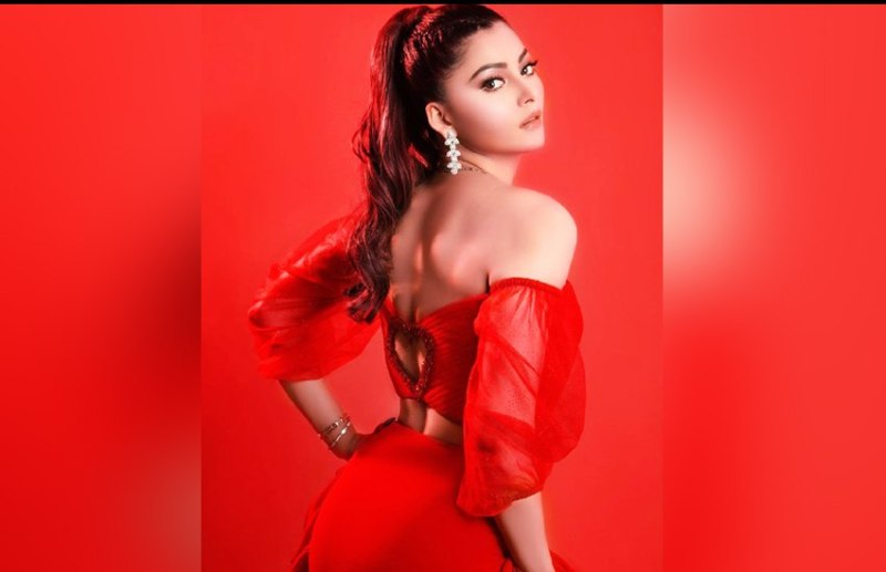 Urvashi Rautela Latest Photoshoot