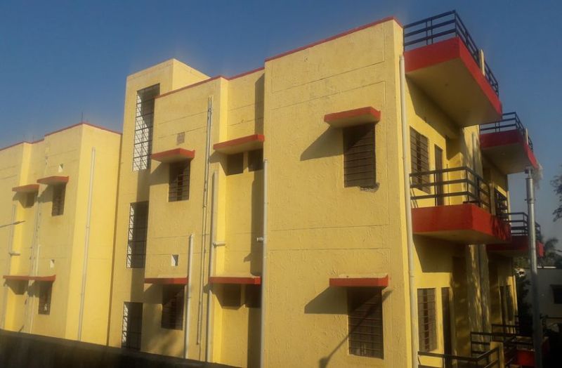 न जाने कब होंगे घरोंदों का सपना साकार