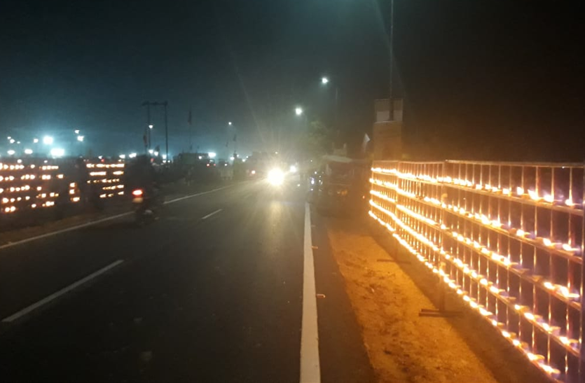 Video: CAA विरोधी खामोश, PM मोदी के स्वागत को आतुर कोकराझाड़, हजारों दीयों से रोशन हुईं सड़कें,