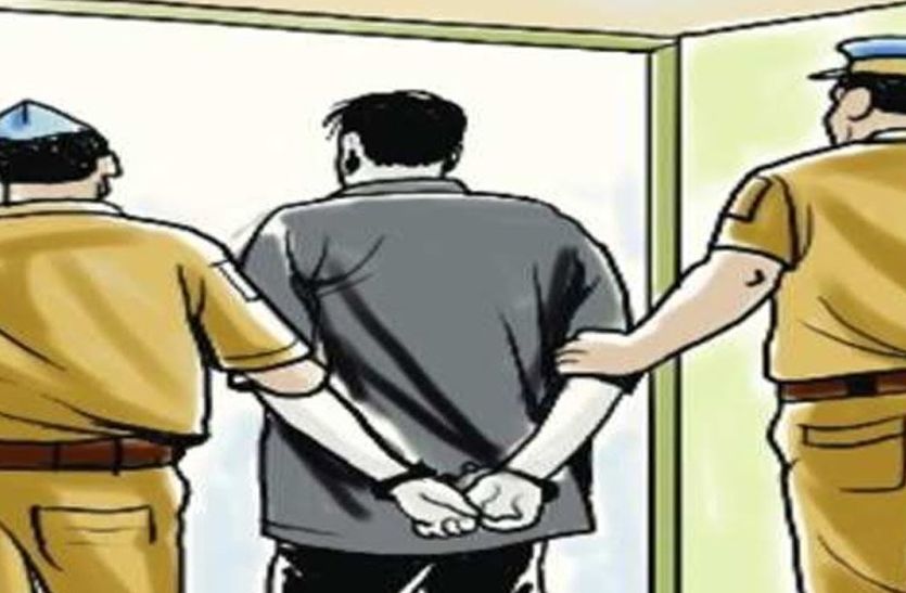 पुलिस को गच्चा दे भागा आरोपी, पीछा कर पकड़ा