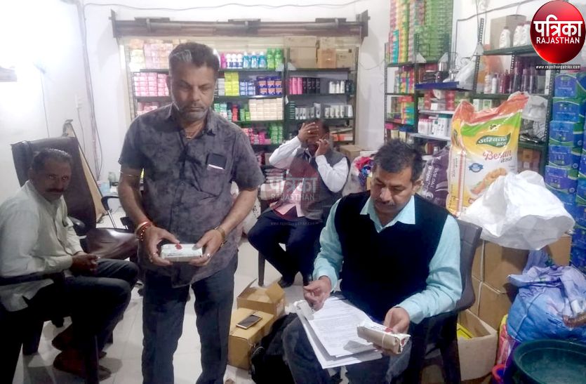 पाली : नकली के संदेह में सवा सौ लीटर घी पकड़ा