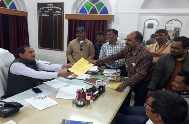 राजस्थान शिक्षक संघ प्रगतिशील ; सीडीईओ को निलम्बित करने की मांग, एडीएम को सौंपा ज्ञापन