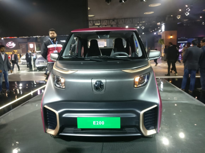 mg e200 car