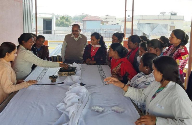 Four months training started under handicrafts