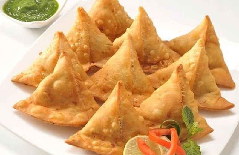 अब डीएवीवी की कैंटीन में नहीं मिलेगा जंक फूड, पर मिलते रहेंगे कचोरी-समोसे!, ये रहेगा मेन्यू में