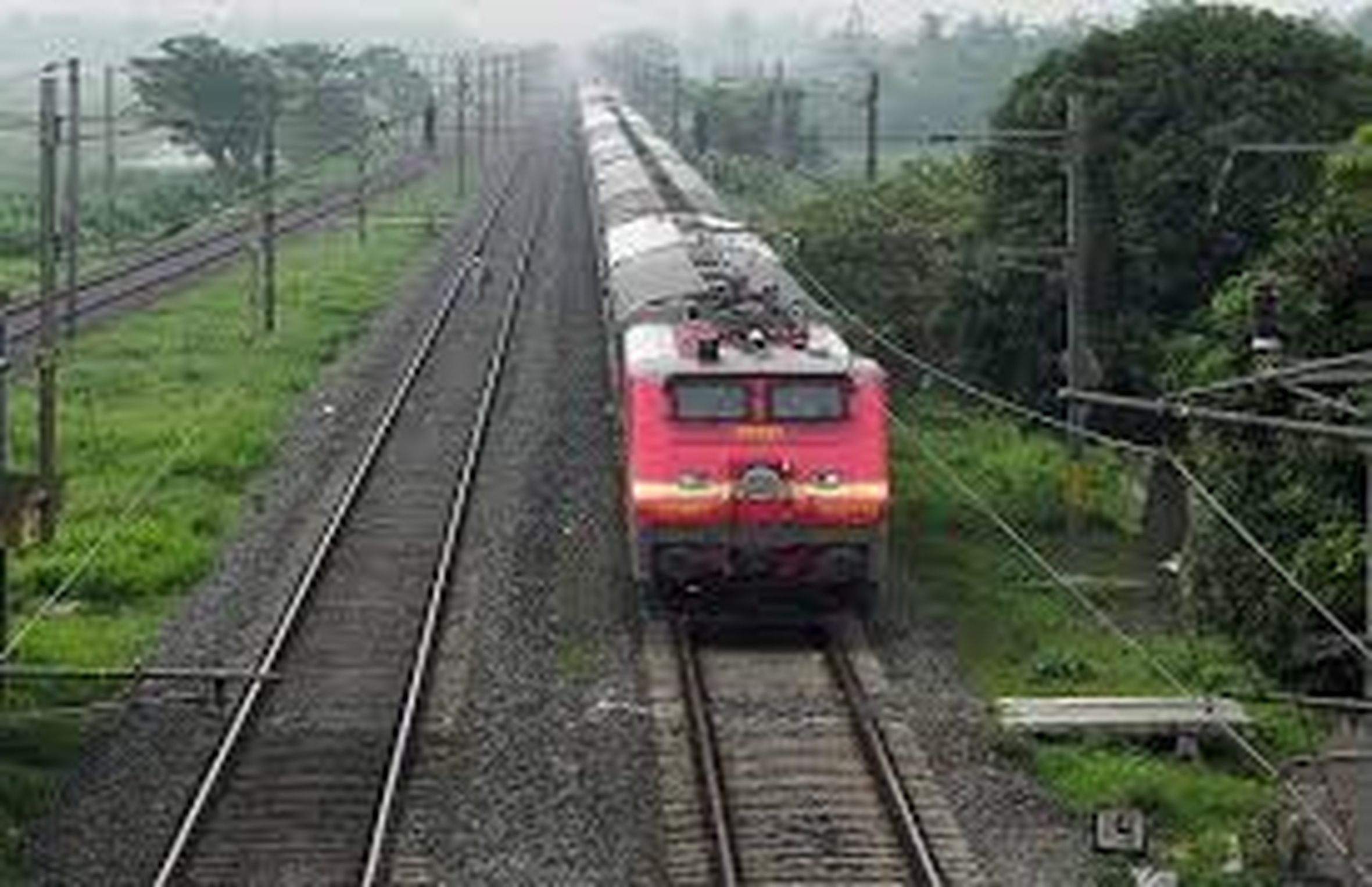 राजस्थान जाने वाली समेत छह ट्रेनों में लगेंगे अतिरिक्त कोच