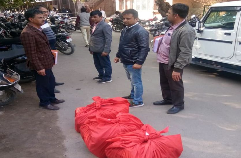 मास्टरमाइंड दो सीए के खिलाफ 6 हजार पन्नों की चार्जशीट