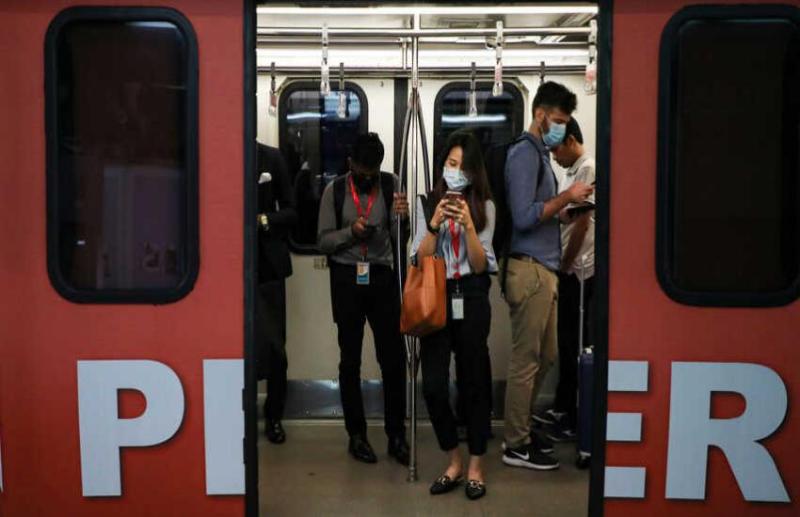 China Launch close contact detector App