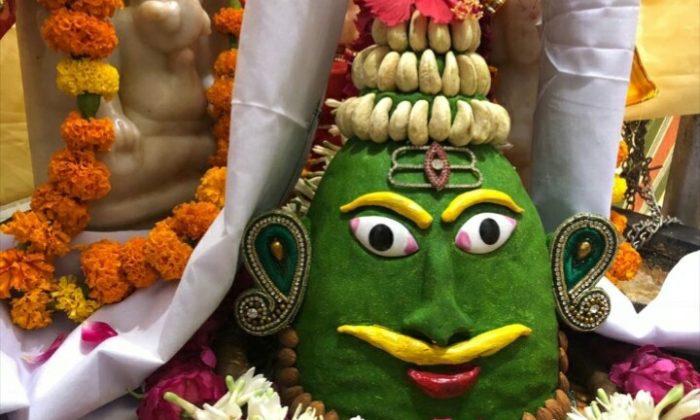 भगवान शिव की पूजा में जरुरी हैं ये श्रृंगार, बिलकुल ना करें भूल