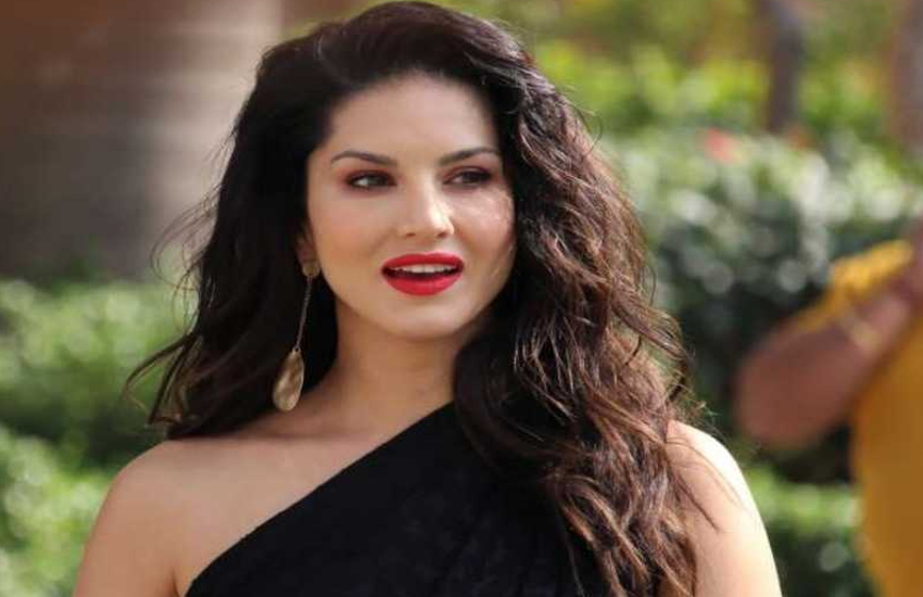 Sunny leone