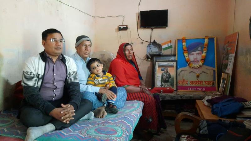 Martyr Awadesh yadav family