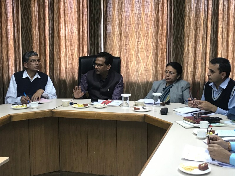 Government seeds will be distributed only through cooperative societie