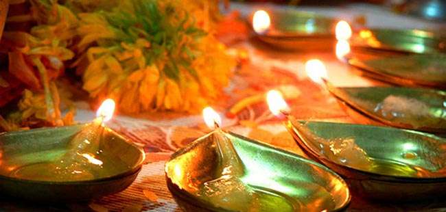 पितरों को मोक्ष देने वाली है फाल्गुन अमावस्या, जानें महत्व