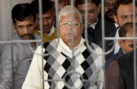 चारा घोटाले में सजायाफ्ता लालू इलाज के लिए जा सकते हैं निम्स