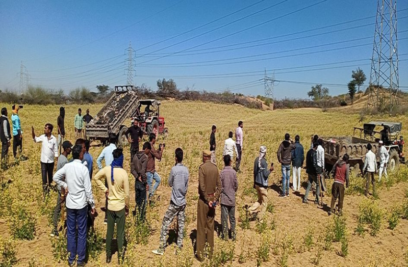 possession -किसने और क्यों अपने कब्जे में की पचास बीघा भूमि