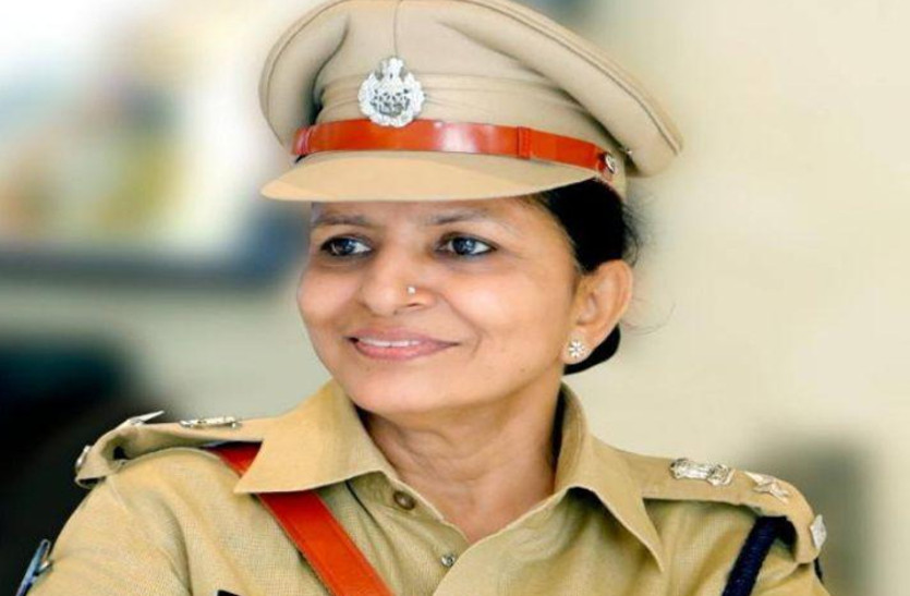 Women talk : earn how to defend girls and women self