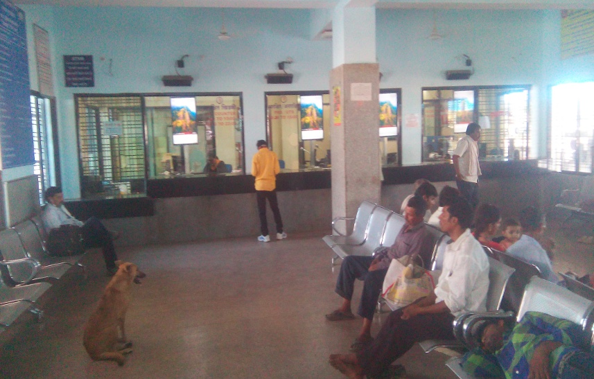 Railway: इस रेलवे स्टेशन पर हर दिन 72 यात्री हो रहे नाराज, यह है बड़ी वजह
