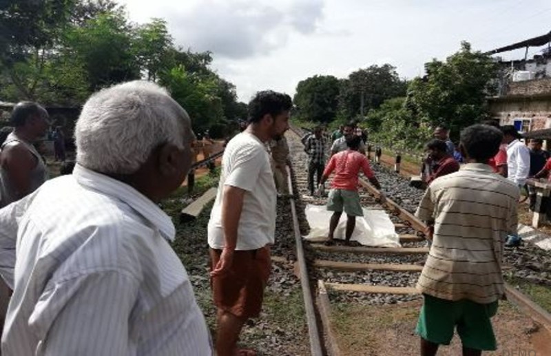 झगड़े में गला दबाने से बेहोश महिला को मरा हुआ समझ ट्रेन के सामने कूद कर दे दी जान, पत्नी को बाद में आया होश