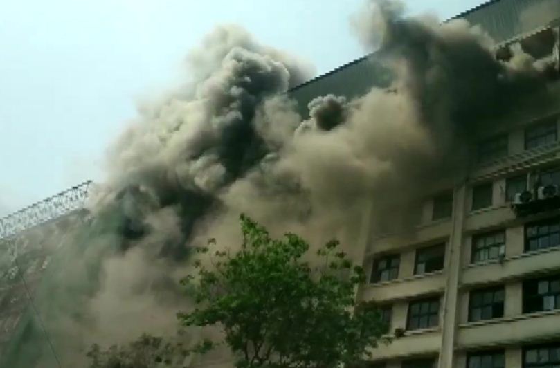 fire at GST building in mumbai