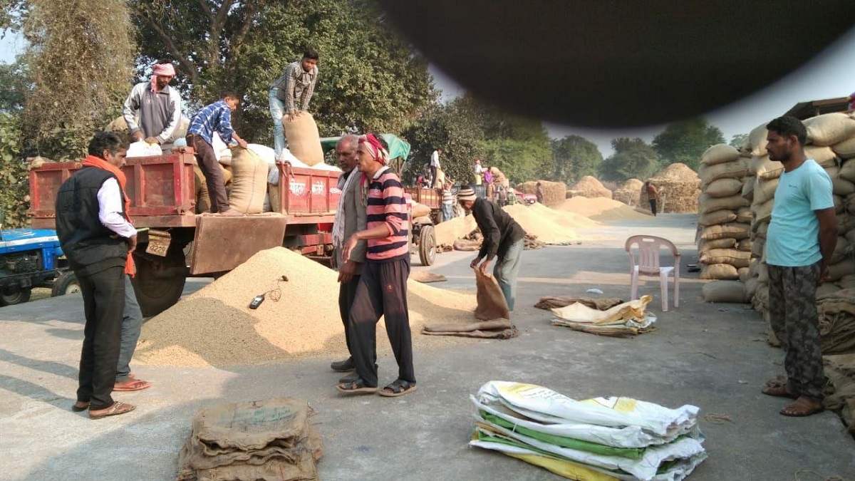 80 दिनों की धान खरीदी का आज अंतिम दिन, जिले में अंतिम दौर में बारदाने का संकट रहा