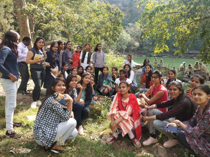  College girls here searched the forest for studies
