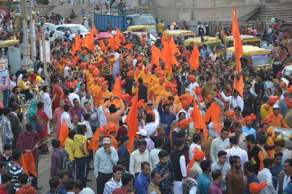 केसरिया साफा और जय भवानी के जयघोष से गूंजा आसमान