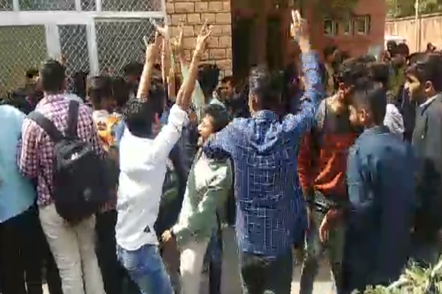 MBM engineering college students cheered after rajasthan budget 2020