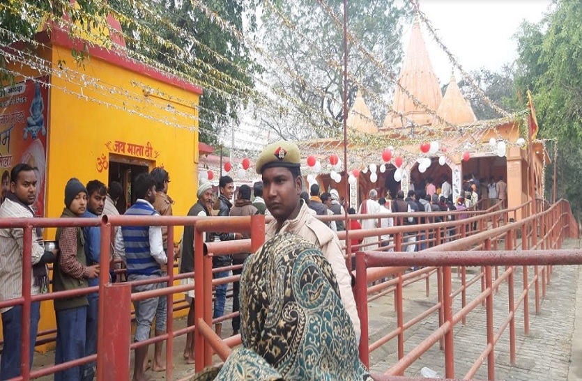 पांडव कालीन विभूतिनाथ मंदिर पर उमड़ा आस्था का जन सैलाब, जानें क्या है इस मन्दिर की मान्यता