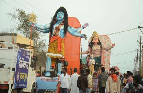 Photo Gallery ; शिवजी बिहाने चले पालकी सजाइके... भभूति लगाइके..