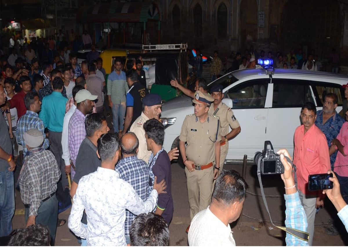 Jamnagar news : चार पुलिसकर्मी निलंबित