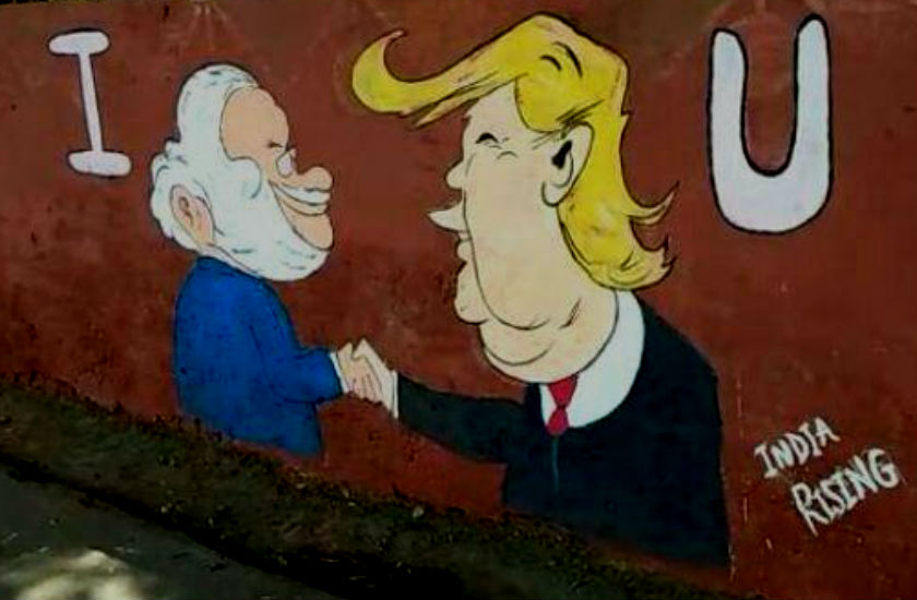 Donald Trump के स्वागत में दुल्हन की तरह सजाई गई ताजनगरी, दीवारों पर मोदी-ट्रंप की दोस्ती की दास्तां