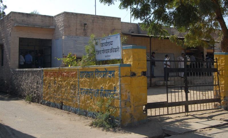 Machine damaged, recharge also ended