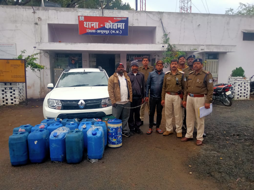 Three accused arrested for stealing diesel from vehicle, 7 others absc